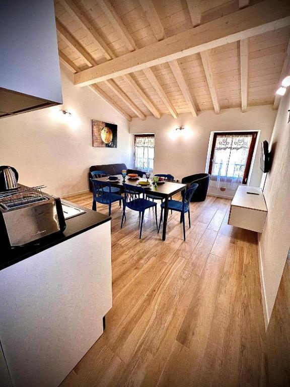 Welcome Traveller Amore Apartments Bardolino Luaran gambar